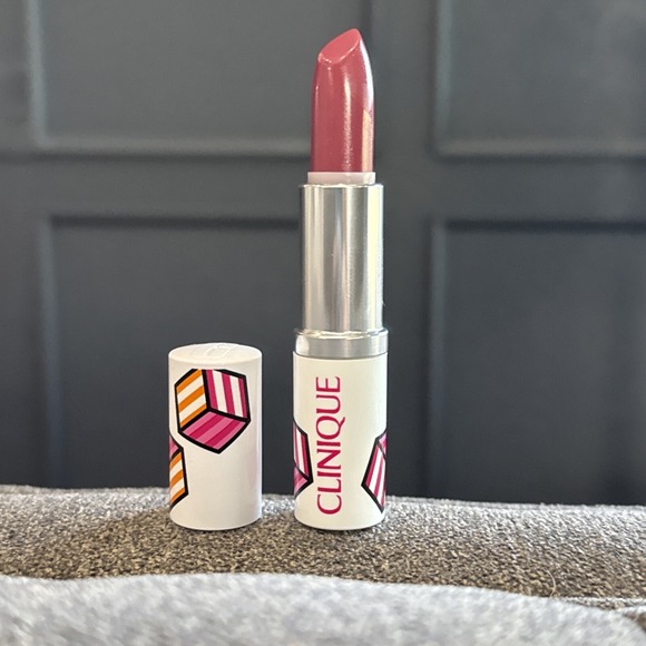 Lipstick Queen Other - Clinique LIP COLOR + PRIMER INTENSE + BASE Lipstick - 14 Plum Pop